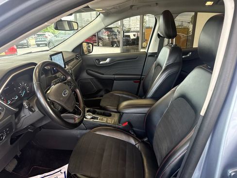 Used 2022 Ford Escape SEL w/ SEL Stealth AWD Package image 14