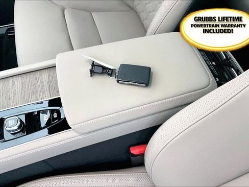 New 2026 Volvo XC90 T8 Plus w/ Protection Package Premier image 30