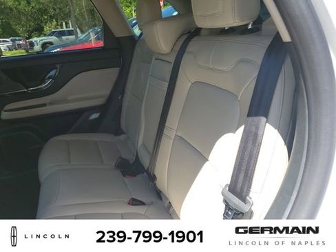 New 2025 Lincoln Corsair Premiere image 19