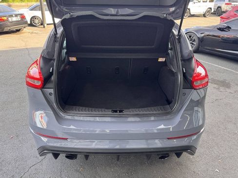 Used 2017 Ford Focus RS AWD/4WD image 6