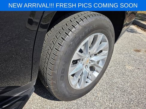 Used 2025 Chevrolet Tahoe Premier RWD image 7