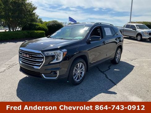 Used 2024 GMC Terrain SLT AWD/4WD image 1