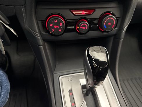 Used 2018 Subaru Crosstrek 2.0i Premium image 22