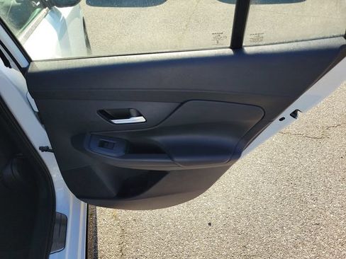 New 2026 Nissan Sentra SR w/ Floor Mat Package FWD image 29