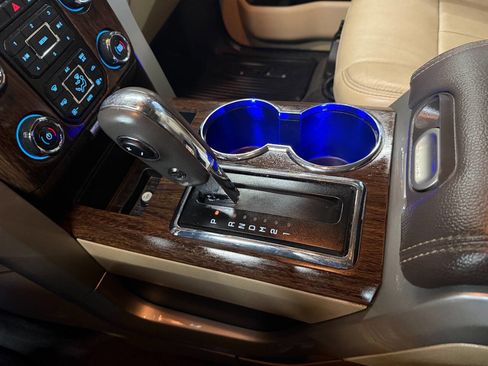 Used 2013 Ford F150 Lariat w/ Luxury Equipment Group image 39