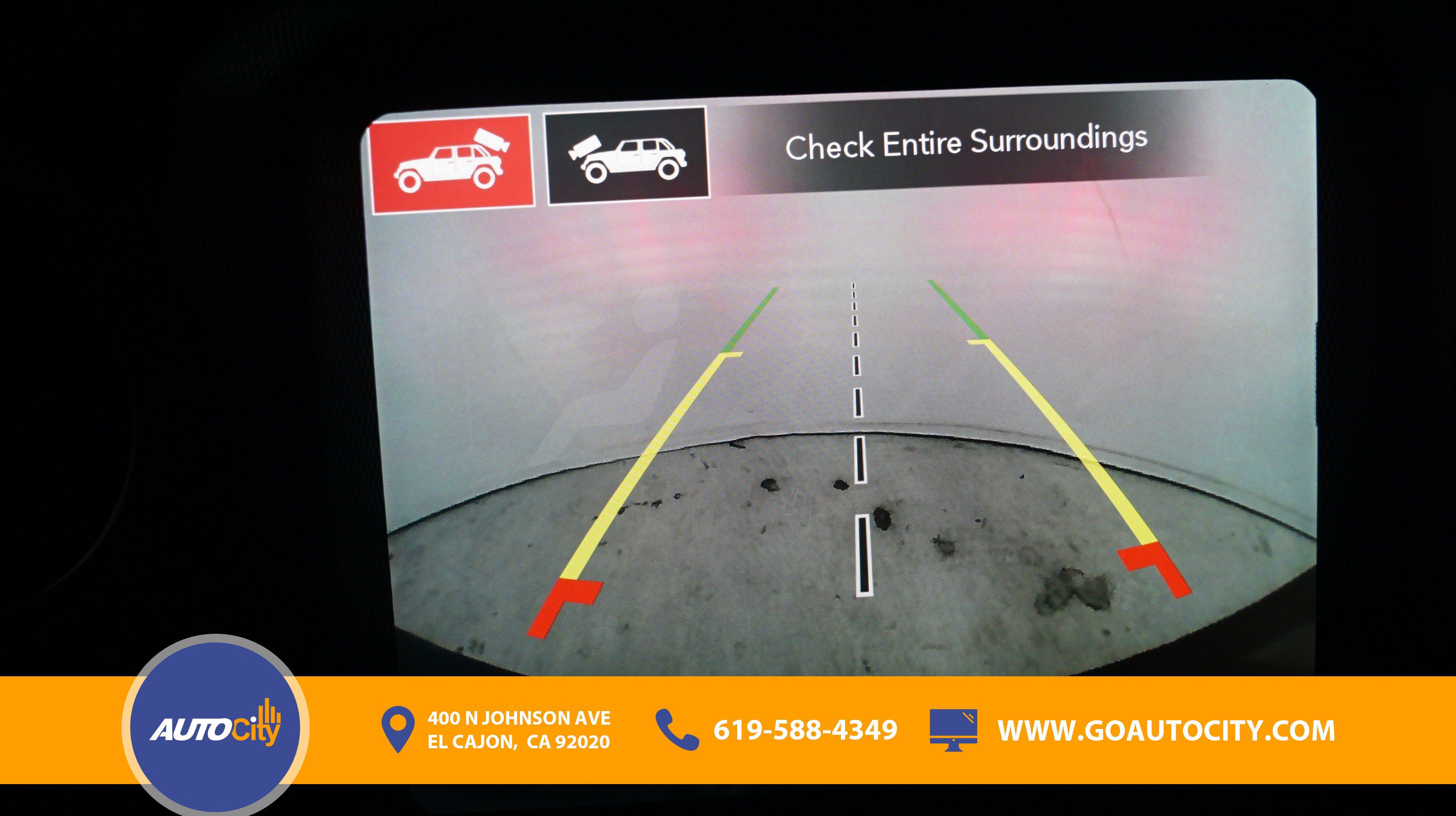 Used 2022 Jeep Wrangler Unlimited Sahara AWD/4WD image 11