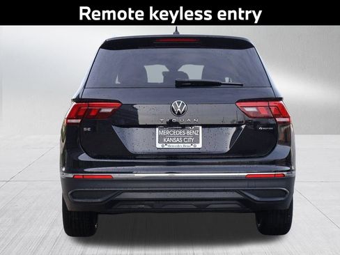 Used 2022 Volkswagen Tiguan SE image 7