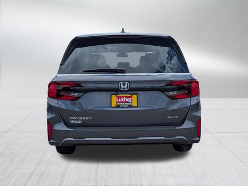 Used 2026 Honda Odyssey Elite image 6