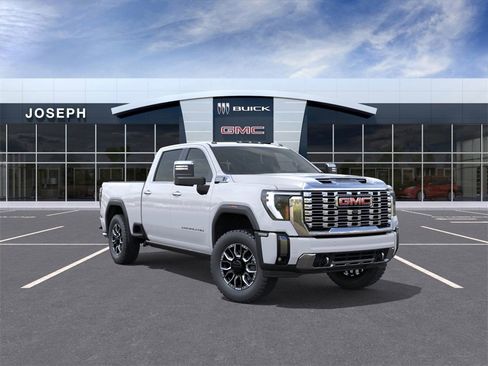 New 2025 GMC Sierra 3500 Denali w/ Technology Package image 1