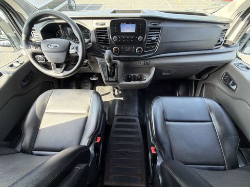 Used 2021 Ford Transit 150 Low Roof RWD image 26