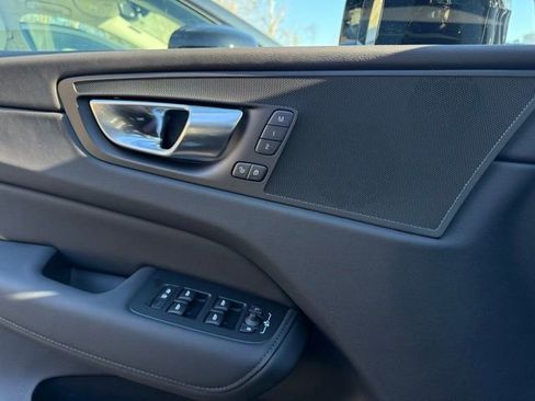 New 2026 Volvo XC60 B5 Plus w/ Protection Package Premier image 15