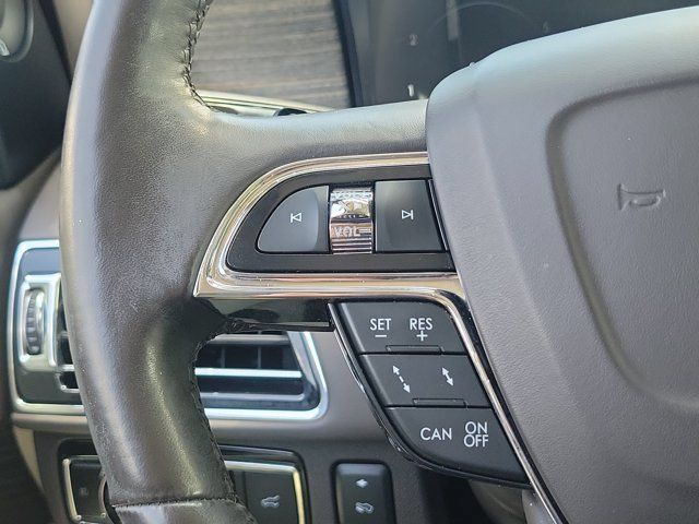 Used 2020 Lincoln Navigator Black Label w/ Cargo Convenience Package AWD/4WD image 8