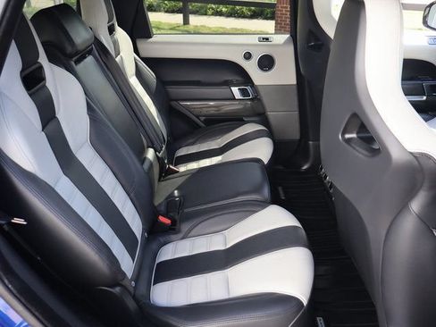 Used 2017 Land Rover Range Rover Sport SVR AWD/4WD image 12