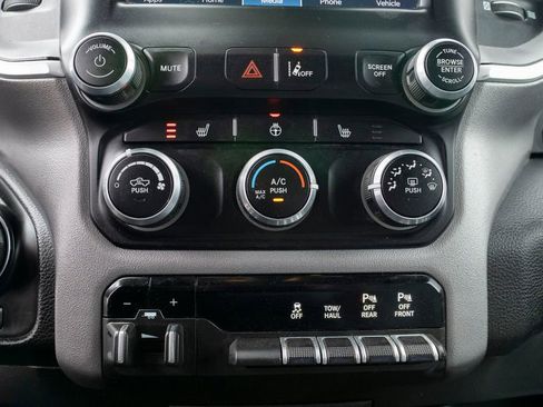 Used 2023 RAM 1500 Big Horn image 27