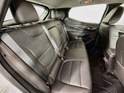 Used 2023 Chevrolet Bolt EUV Premier w/ Sun & Sound Package FWD image 27