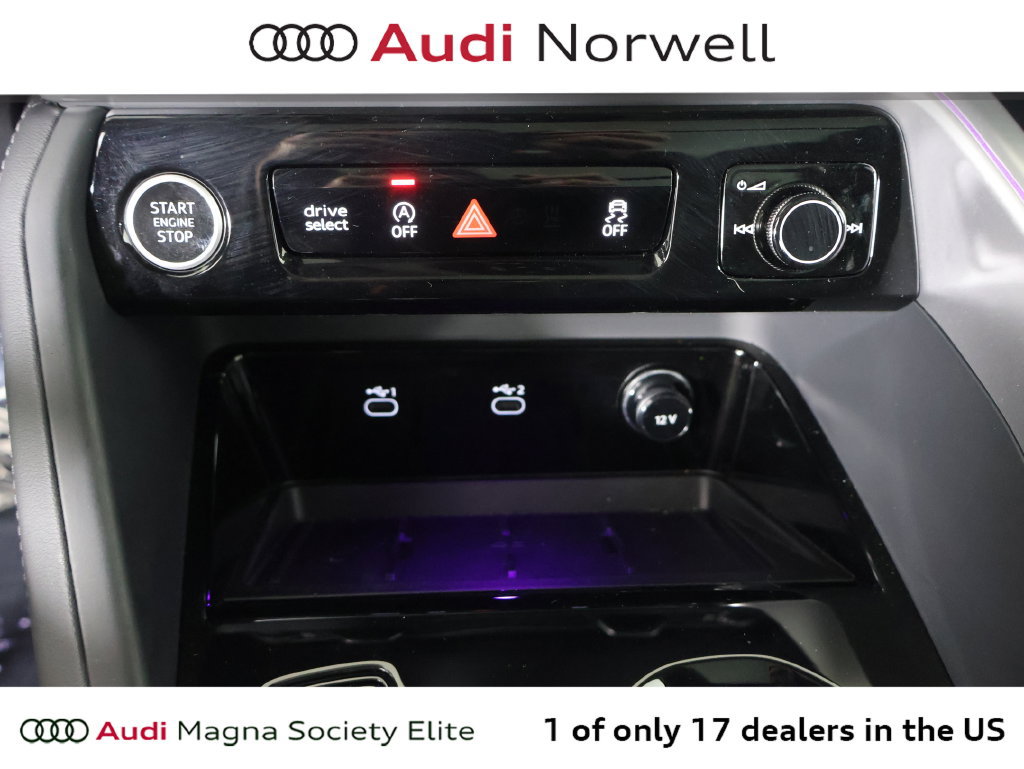 Used 2025 Audi Q5 Premium w/ Convenience Package AWD/4WD image 5