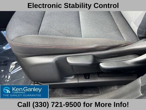 Used 2024 Chevrolet Trax RS w/ Driver Confidence Package FWD image 25
