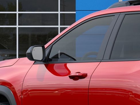 New 2026 Chevrolet Equinox LT w/ Midnight Edition FWD image 12