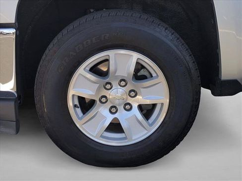 Used 2018 Chevrolet Silverado 1500 LT w/ All Star Edition RWD image 22