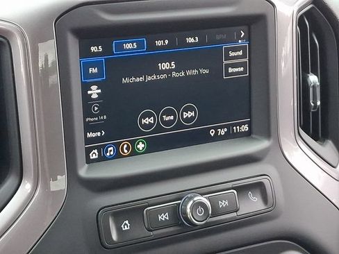 Used 2023 Chevrolet Silverado 1500 Custom AWD/4WD image 11