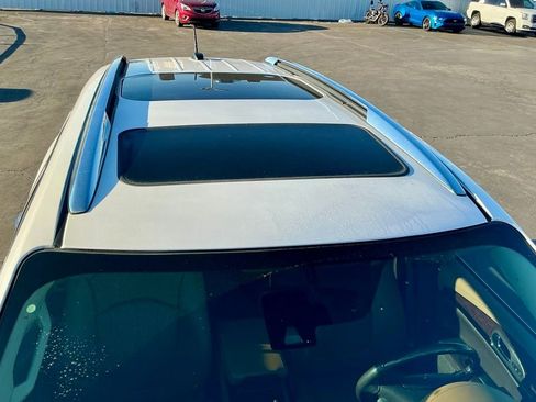 Used 2017 Buick Enclave Leather w/ Trailering Package image 12