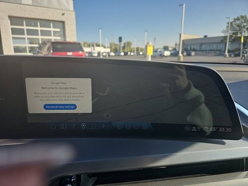 New 2026 Cadillac Vistiq Sport image 23