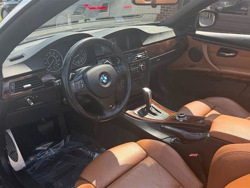 Used 2011 BMW 335i Convertible RWD image 19