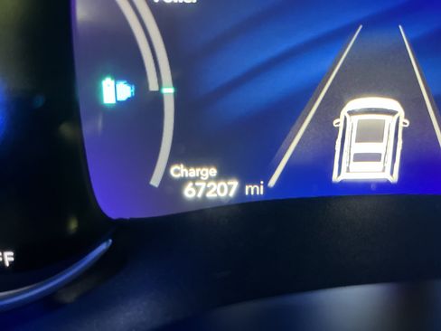 Used 2023 Chrysler Pacifica Touring-L FWD image 29