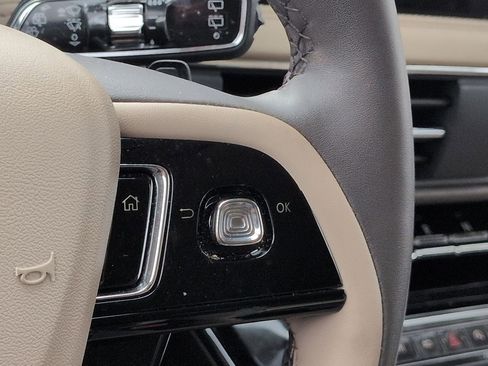 Certified 2023 Lincoln Corsair AWD w/ Equipment Group 101A image 26