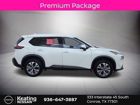 Certified 2021 Nissan Rogue SV w/ Premium Package FWD image 10