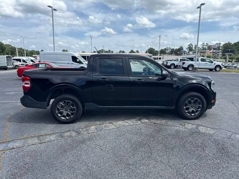 Used 2023 Ford Maverick XLT FWD image 2