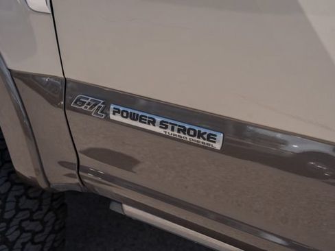 Used 2017 Ford F250 King Ranch w/ King Ranch Ultimate Package AWD/4WD image 17