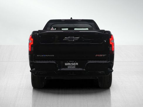 Used 2024 Chevrolet Silverado EV RST image 4