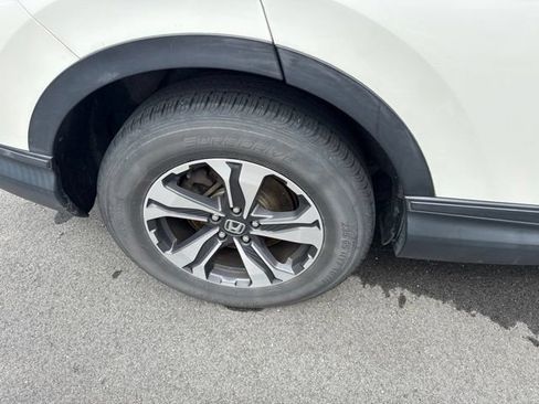Used 2018 Honda CR-V LX image 10