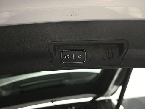 Certified 2020 Ford Explorer Limited w/ Class III Trailer Tow Package image 26