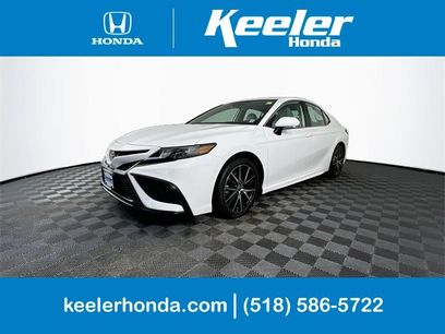 Used 2021 Toyota Camry SE