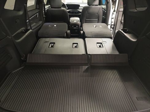 New 2026 Buick Enclave Sport Touring w/ Power Package image 15