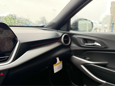 New 2025 Chevrolet Trax RS w/ Driver Confidence Package image 29