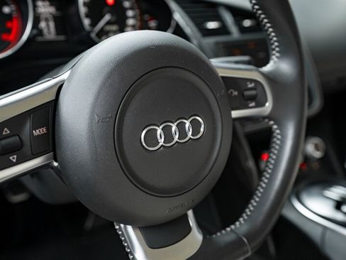 Used 2010 Audi R8 V10 AWD/4WD image 37