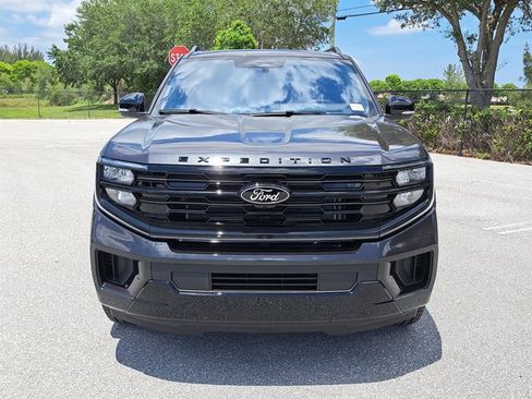 New 2025 Ford Expedition Platinum w/ Stealth Performance Package image 2