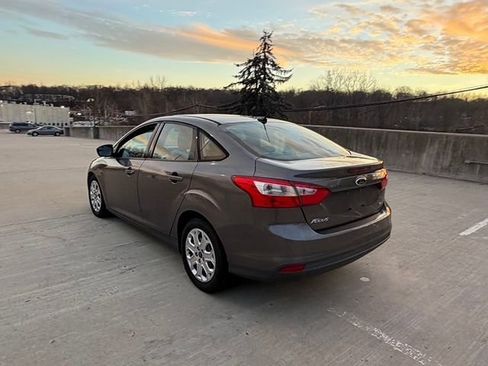 Used 2012 Ford Focus SE image 7