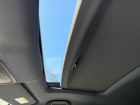 Certified 2022 Honda Ridgeline Black Edition image 30