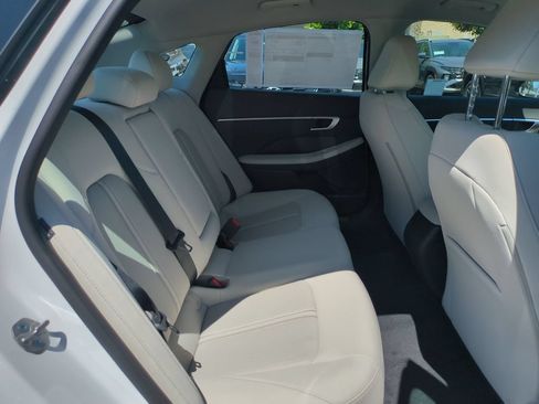 New 2026 Hyundai Sonata SEL FWD image 29
