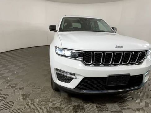 Used 2023 Jeep Grand Cherokee 4WD 4xe image 16