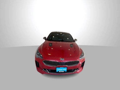 Used 2018 Kia Stinger GT2 AWD/4WD image 3