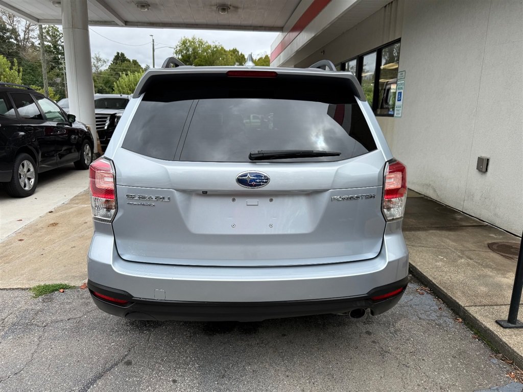 Used 2018 Subaru Forester 2.5i Limited AWD/4WD image 13