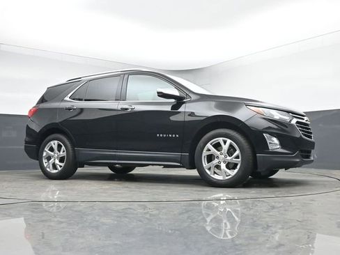 Used 2018 Chevrolet Equinox Premier image 9
