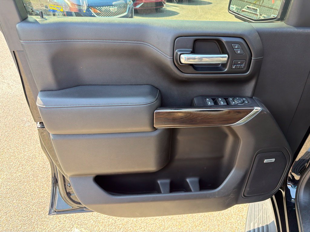 Used 2019 GMC Sierra 1500 SLT w/ SLT Premium Plus Package AWD/4WD image 19