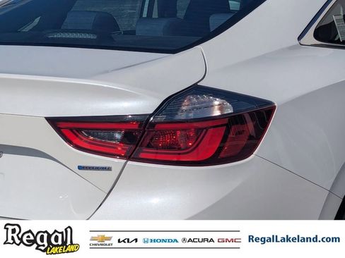 Used 2020 Honda Insight EX image 7