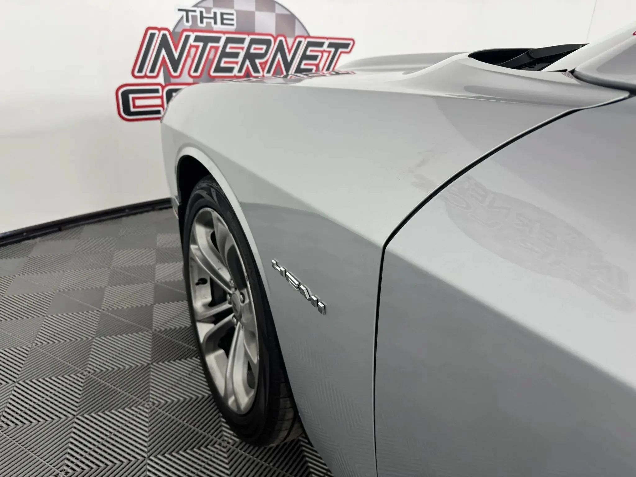 Used 2020 Dodge Challenger R/T RWD image 22